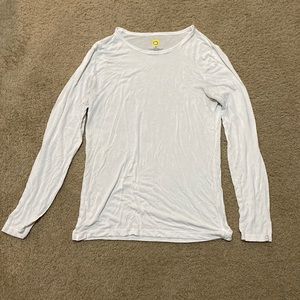 White underscrub shirt.